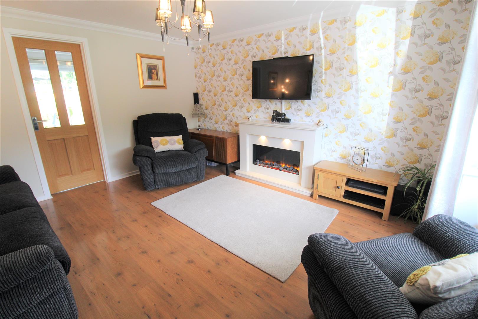 Powderham Close, Packmoor, Stoke-On-Trent